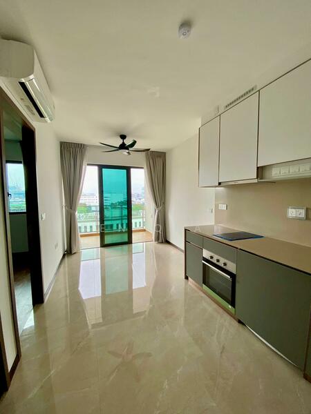 Normanton Park Condominium For Sale at S$ 960,000 | PropertyGuru Singapore - Kitchen