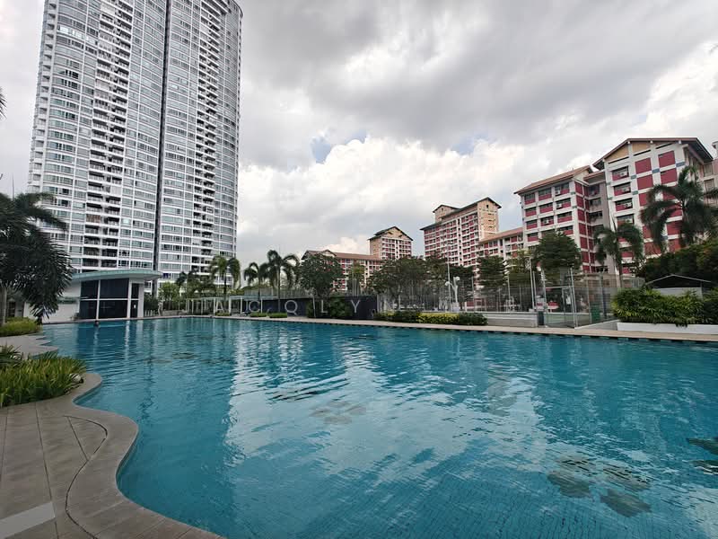 For Rent - Clover By The Park