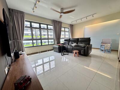 For Sale - 618A Tampines Street 61