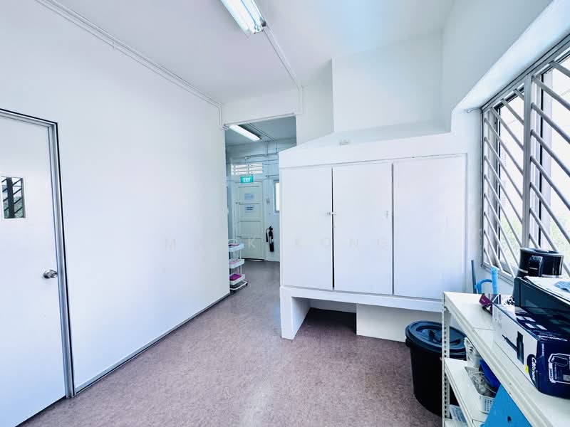 Co-Living ● City-Fringe Locale ● Heritage ● Versatile Usage ● Space ● Distinction, Balestier Road, 4 Bedrooms, 2,022 sqft, Walk-up Apartment For Sale, by Mark Kong, 500036404 - Pantry Area/Kitchen - PropertyGuru.com.sg