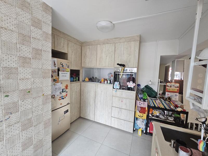 For Sale - 222 Hougang Street 21