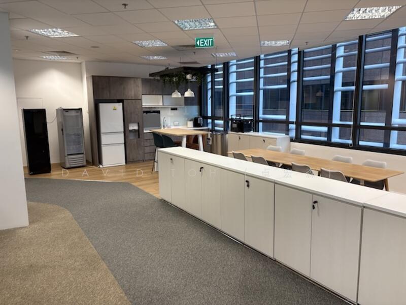 Brand New Fitted Office, Raffles Place, , 4,801 sqft, Office For Rent, by David Toh (卓宏森), 500036471 - Kitchen - CommercialGuru.com.sg