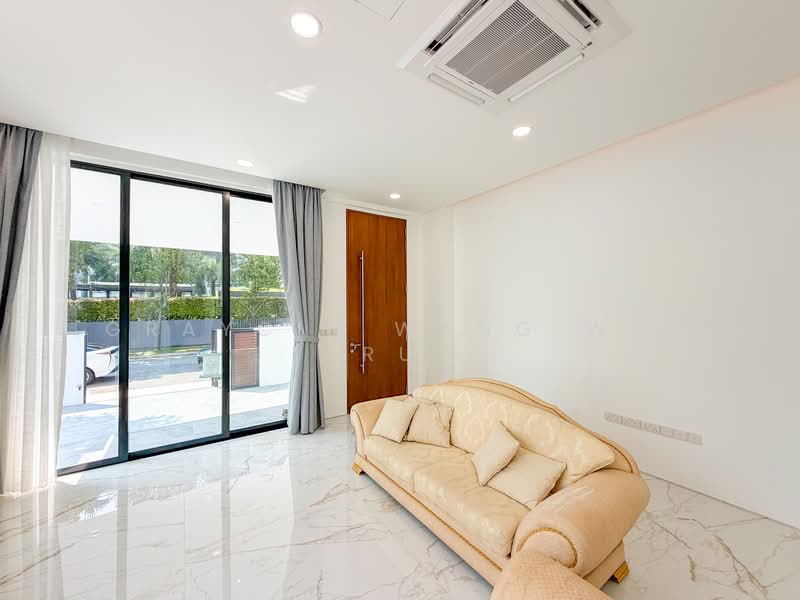 D5 WEST COAST ROAD, West Coast Road, 4 Bedrooms, 5,100 sqft, Corner Terrace For Sale, by Graycin Wang Wei Ru, 500036486 - Living Room - PropertyGuru.com.sg
