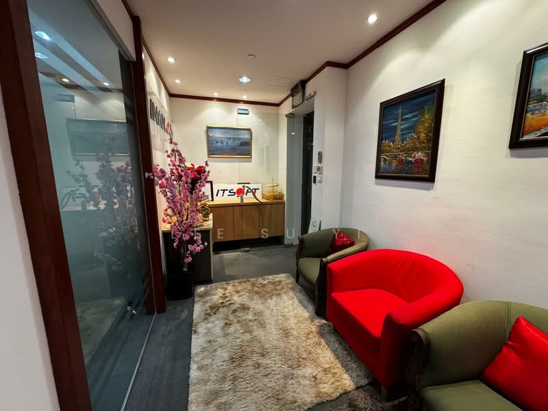 Ubi Techpark, 10 Ubi Crescent, 1,125 sqft, Light Industrial (B1) For Rent, by Lee Su Yi, 500036583 - Interior - CommercialGuru.com.sg