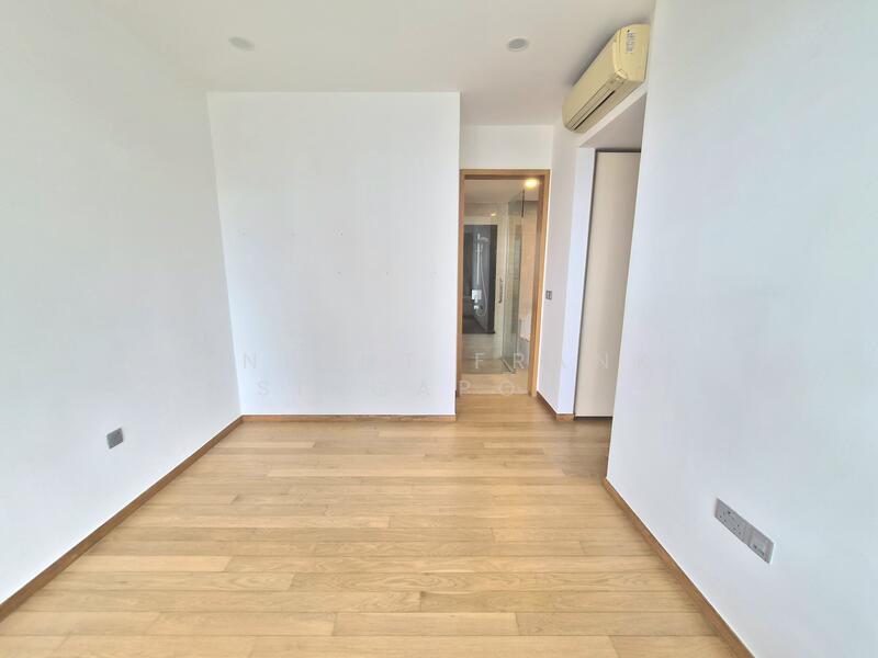 For Sale - Marina Bay Suites