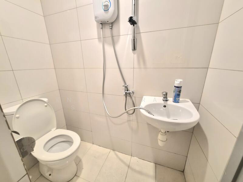 For Sale - Marina Bay Suites