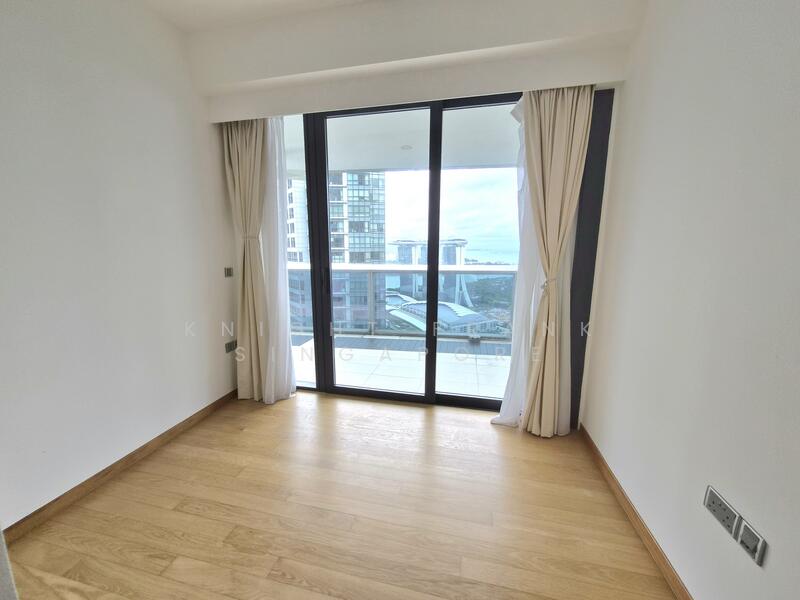 For Sale - Marina Bay Suites