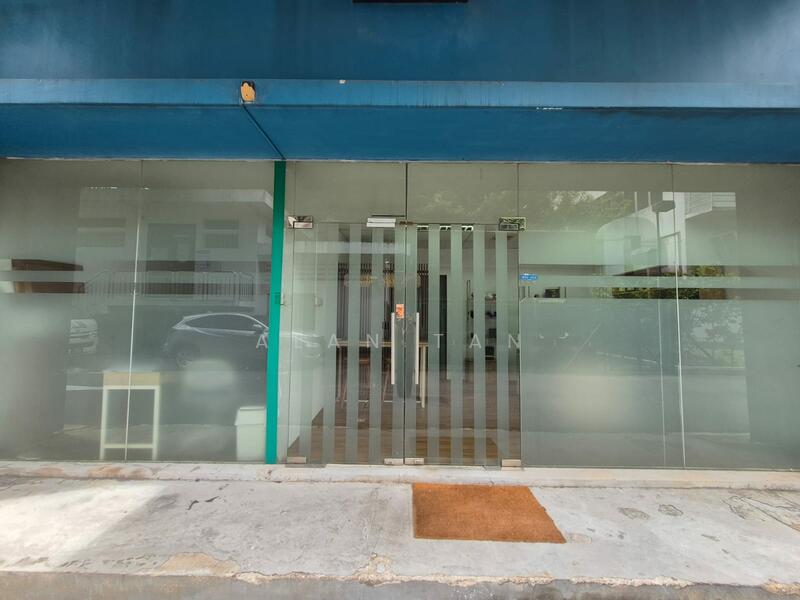 EPL Building, 1100 Lower Delta Road, 1,200 sqft, Light Industrial (B1) For Rent, by Alan Tan, 500036650 - Exterior - CommercialGuru.com.sg