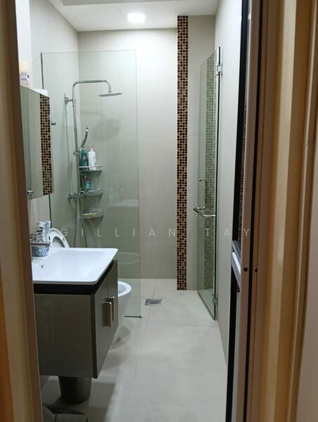 Flower Road Terraced House For Sale at S$ 5,500,000 | PropertyGuru Singapore - Bathroom