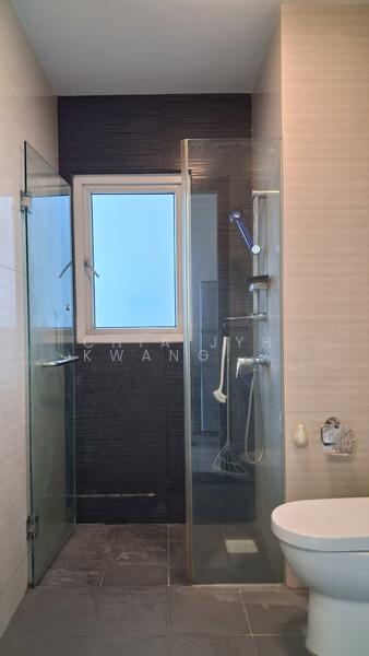 Le Regal, 340 Geylang Road, 1 Bedroom, 420 sqft, Apartment For Rent, by Chia Jyh Kwang Alan, 500036676 - Bathroom - PropertyGuru.com.sg