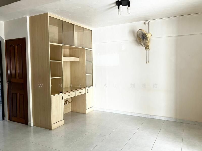 For Sale - 123 Hougang Avenue 1