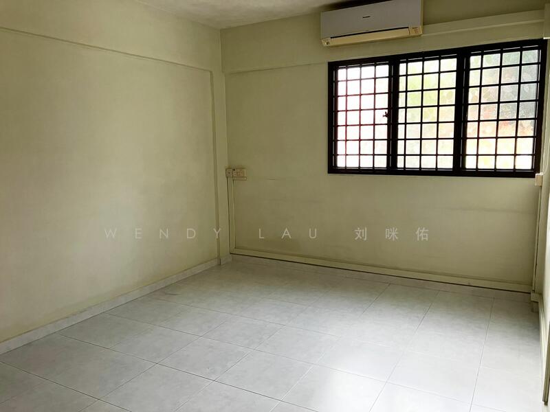 For Sale - 123 Hougang Avenue 1