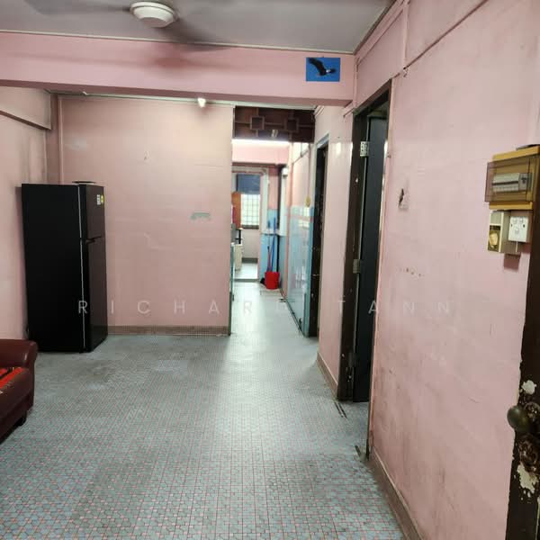 94 Lorong 4 Toa Payoh, 94 Lorong 4 Toa Payoh, 3 Bedrooms, 646 sqft, HDB Flat For Sale, by Richard Tann, 500036697 - Interior - PropertyGuru.com.sg