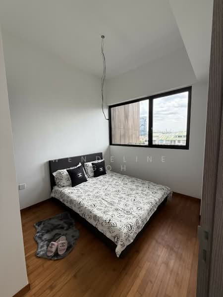 Kent Ridge Hill Residences Condominium For Sale at S$ 1,250,000 | PropertyGuru Singapore - Bedroom