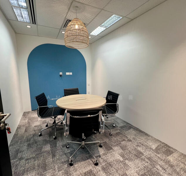 ROBINSON ROAD | Newly Fitted Office | 3 Minutes Walk to MRT Station |, Shenton Way / Telok Ayer / Tanjong Pagar MRT stations, 2,422 sqft, Office For Rent, by Amy Aw 胡嘉薇, 500036714 - CommercialGuru.com.sg