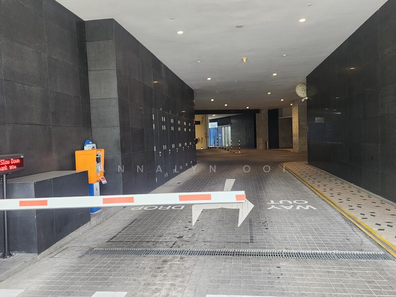 The Venue Shoppes, 6 Tai Thong Crescent, 1,130 sqft, Mall Shop For Sale, by Annalyn Ooi, 500036754 - Entrance - CommercialGuru.com.sg