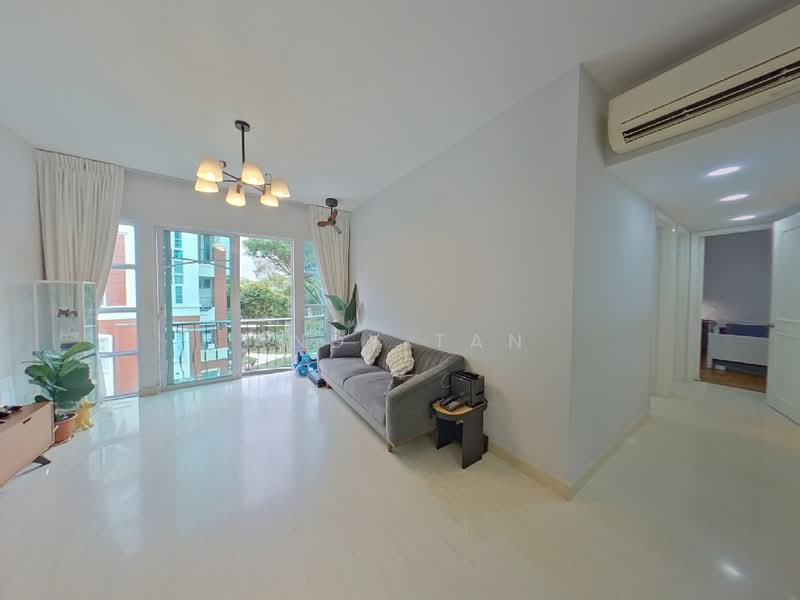 Sunrise Gardens, 51 Sunrise Gardens, 3 Bedrooms, 1,281 sqft, Condominium For Sale, by Andy Tan, 500036799 - Living Room - PropertyGuru.com.sg