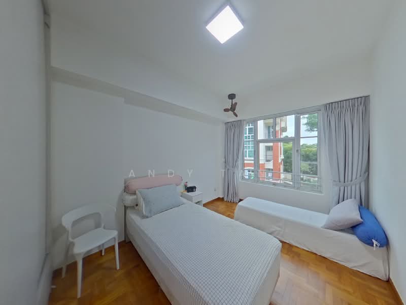 Sunrise Gardens, 51 Sunrise Gardens, 3 Bedrooms, 1,281 sqft, Condominium For Sale, by Andy Tan, 500036799 - Bedroom - PropertyGuru.com.sg