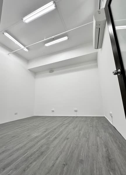 Vertex, 33 Ubi Avenue 3, Eunos / Geylang / Paya Lebar, 180 sqft, Light Industrial (B1) For Rent, by Faith Lim, 500036827 - Interior - CommercialGuru.com.sg