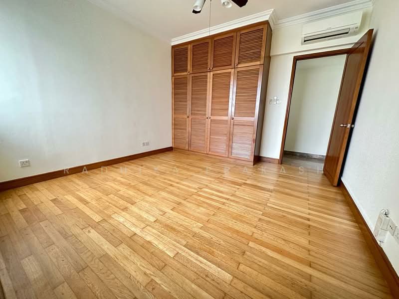 The Sovereign, 99 Meyer Road, 4 Bedrooms, 3,305 sqft, Condominium For Sale, by Radhika Prakash, 500036828 - Bedroom - PropertyGuru.com.sg