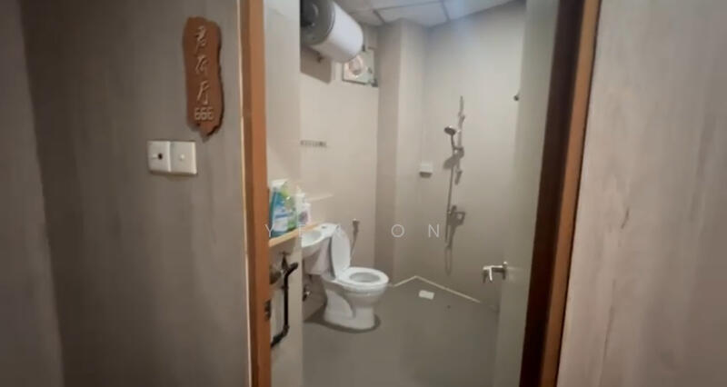Orchard Plaza, 150 Orchard Road, 873 sqft, Other Retail For Sale, by Yen On, 500036957 - Bathroom - CommercialGuru.com.sg