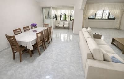 For Sale - 402 Jurong West Street 42