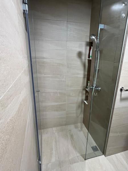 Grandeur Park Residences, 1 Bedok South Avenue 3, Bedok / Upper East Coast, Room Rental, 120 sqft, Condominium For Rent, by Daryl Giam, 500036978 - Bathroom - PropertyGuru.com.sg