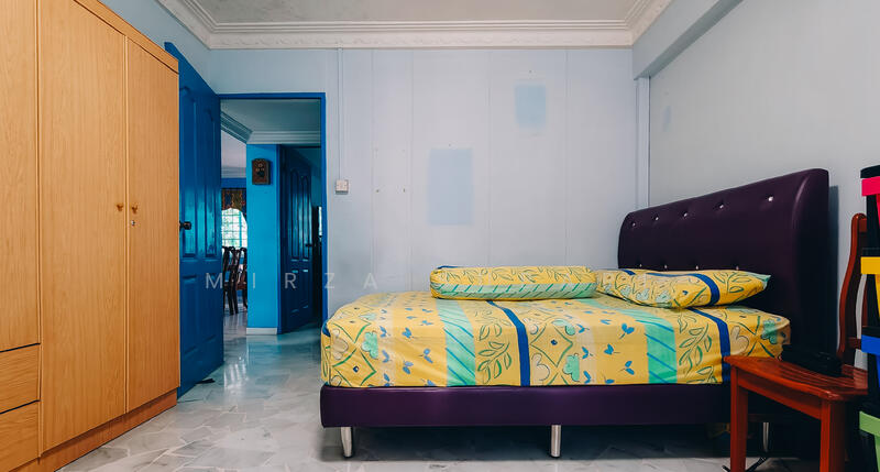 342 Tampines Street 33 HDB Flat For Sale at S$ 620,000 | PropertyGuru Singapore - Bedroom