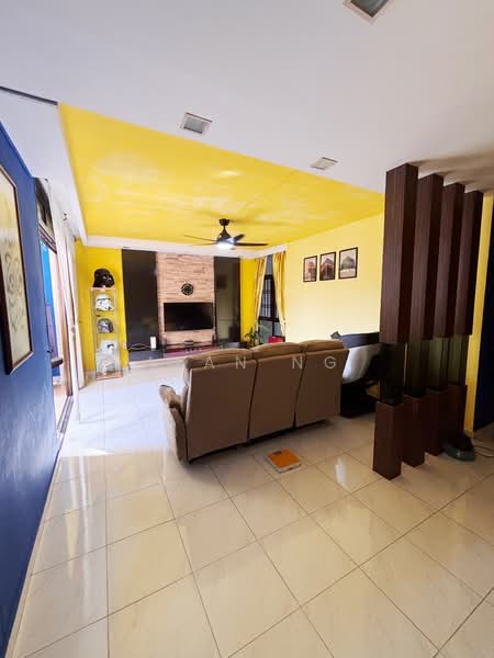 469 Segar Road HDB Flat For Sale at S$ 688,000 | PropertyGuru Singapore - Living Room