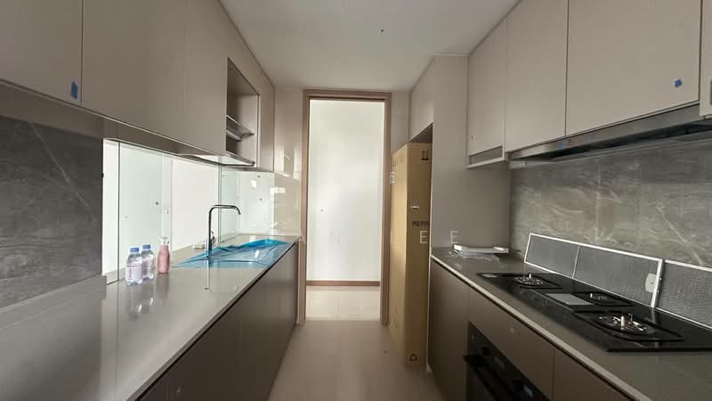 The Botany at Dairy Farm Condominium For Sale at S$ 2,400,000 | PropertyGuru Singapore - Kitchen