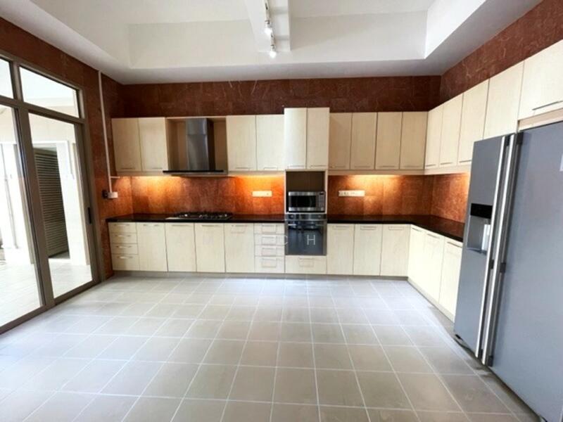Grand Belmont GCB with Stunning Double-Volume Ceiling, Holland, Cornwall Belmont, 5 Bedrooms, 7,200 sqft, Good Class Bungalow For Rent, by Amy Chew, 500037125 - Kitchen - PropertyGuru.com.sg