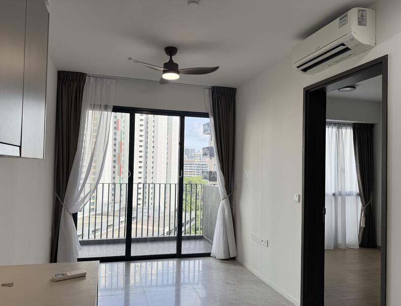 Piccadilly Grand Condominium For Sale at S$ 1,350,000 | PropertyGuru Singapore - Balcony