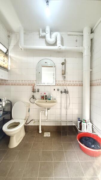 Common Bathroom