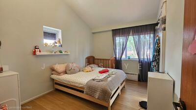 For Sale - 122 Hougang Avenue 1