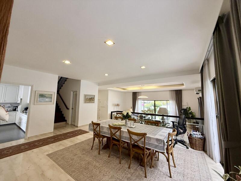 For Sale - Semi-D at Jalan Haji Alias/ Bukit Timah/Namly Area