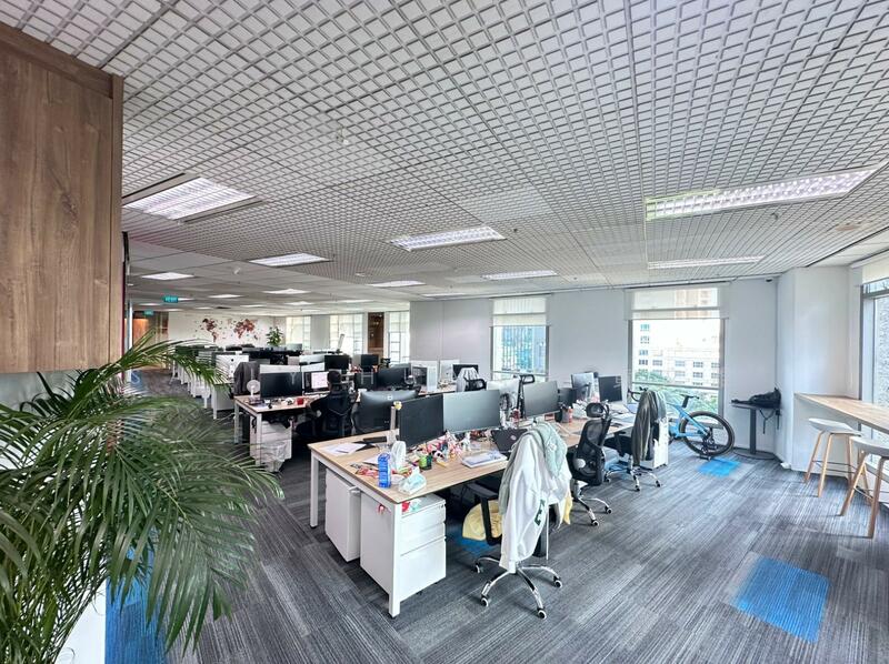 Bugis Junction Towers, 230 Victoria Street, 3,725 sqft, Office For Rent, by Sally Huang 黄文雅, 500037227 - Interior - CommercialGuru.com.sg