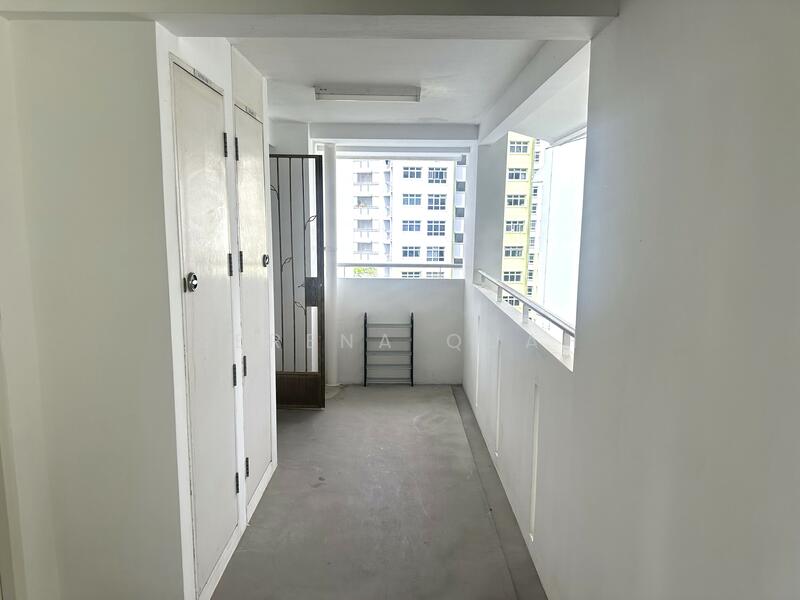 Exclusive Corridor (100% Privacy)