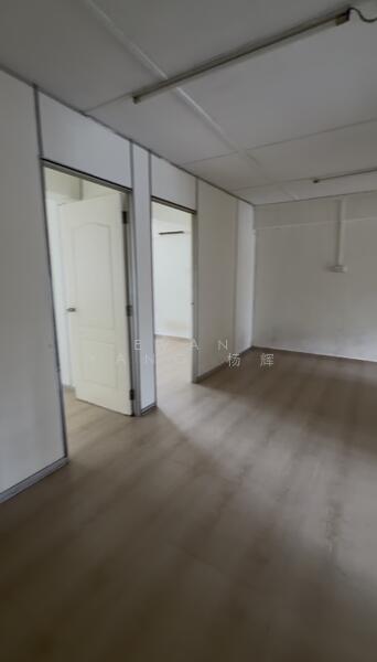 46 SIMS PLACE, Sims Place, 700 sqft, Shop / Shophouse For Rent, by Evan Yang 杨辉, 500037343 - Others - CommercialGuru.com.sg