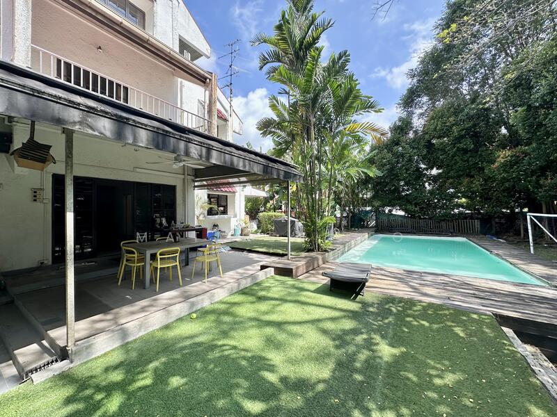 For Rent - Coronation Gardens