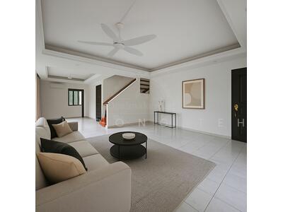 For Sale - ❤️ NEW LISTING! QUIET, FREEHOLD REGULAR PLOT, WIDE FRONTAGE