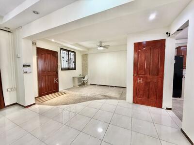 For Sale - 212 Choa Chu Kang Central