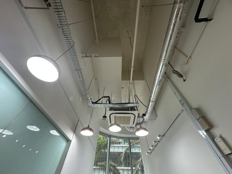 Oxley Tower, 138 Robinson Road, 183 sqft, Mall Shop For Rent, by Ricky Teo, 500037620 - Interior - CommercialGuru.com.sg