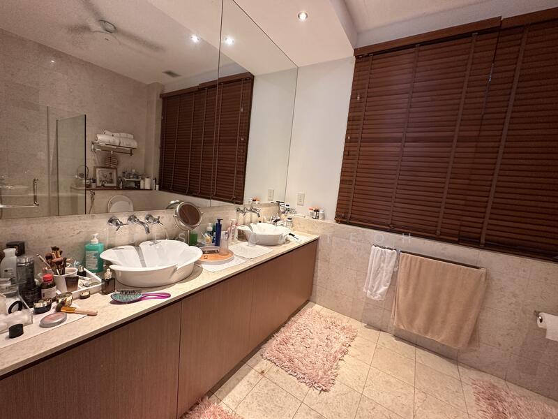 Junior Master Bathroom