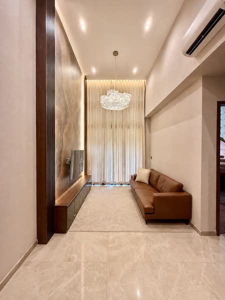 Daintree Residence, 11D Toh Tuck Road, 2 Bedrooms, 743 sqft, Condominium For Sale, by Zahidah Sauki, 500037669 - Living Room High Ceiling - PropertyGuru.com.sg