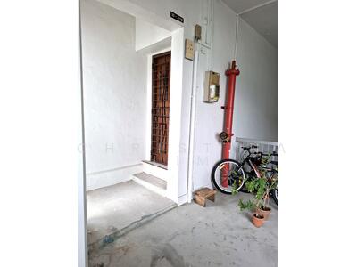 For Sale - 250 Tampines Street 21