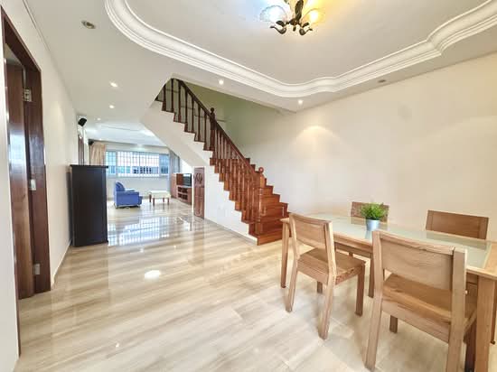 For Sale - 828 Yishun Street 81