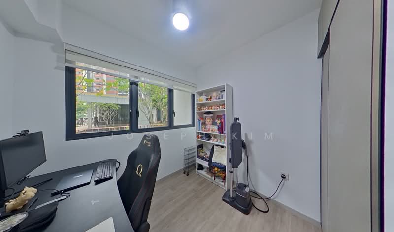 Riverfront Residences Condominium For Sale at S$ 1,728,888 | PropertyGuru Singapore - Bedroom 3