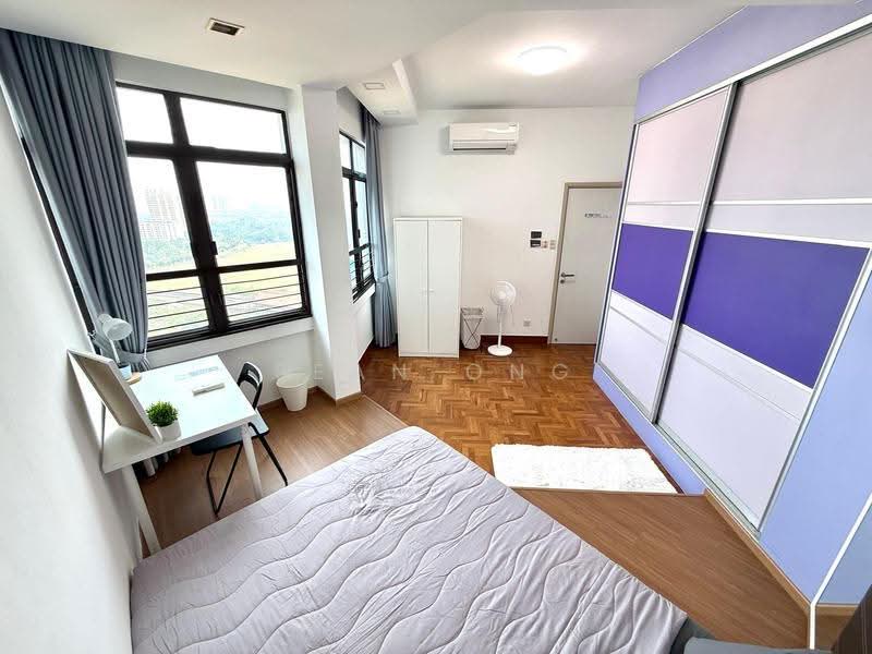 Parc Oasis, 35 Jurong East Avenue 1, Boon Lay / Jurong / Tuas, Room Rental, 100 sqft, Condominium For Rent, by Sean Ong, 500037815 - Bedroom - PropertyGuru.com.sg