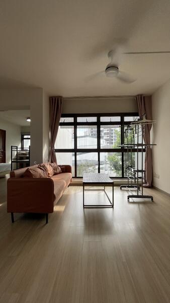 For Rent - 17 Dover Crescent