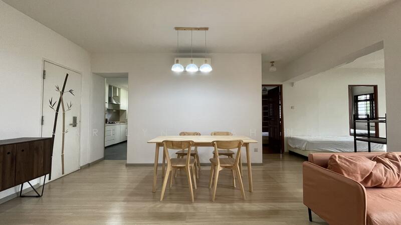 For Rent - 17 Dover Crescent